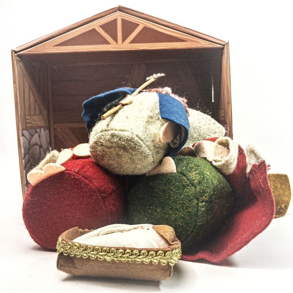 Felted Plush Nativity Crèche 5 Pieces Christmas Decor - Picture 10 of 14